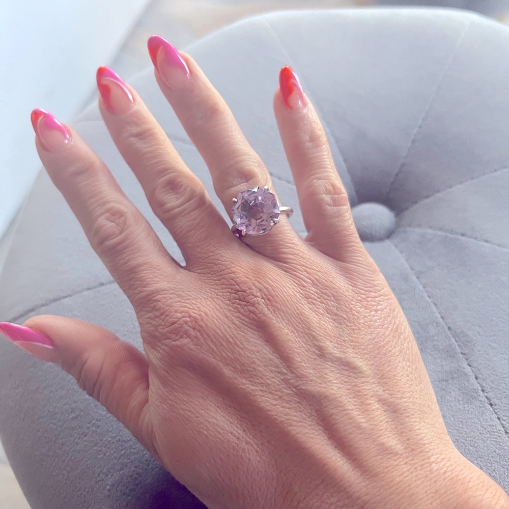 Tiffany & Co Amethyst ring